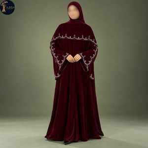 Tissu en velours bordeaux à motif de branches argentées avec détails de vigne perlée |   Tissu drapé doux pour la confection et la tenue d'abayas modestes - Product Image 1