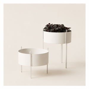 Juego de Macetas Modernas de Metal Blanco para Suculentas con Elegante Soporte Metálico para Decoración de Interiores de Hogar y Oficina - Product Image 4
