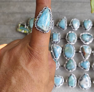 Vente en gros de bijoux en pierres précieuses de Larimar naturel Barahona dominicain bagues réglables bijoux de mode cristaux bleus en vrac pour cadeau - Product Image 5