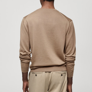Pull en coton 100% tricoté sur mesure pour homme, respirant, confortable, de haute qualité, avec logo et taille personnalisés - Product Image 2