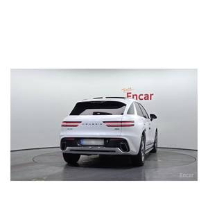 Genesis GV70 2.5T 2024 Gasolina AWD con 23,494 km, Volante a la Izquierda, Caja de Cambios Automática, Asientos de Cuero, Cámara Trasera - Product Image 4