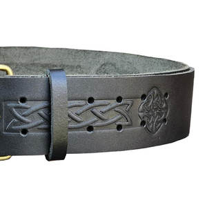 Cinturón Negro con Nudo Celta 2026, Negro Highland con Grabado en Relieve y Hebilla de Latón, Suministros de Fábrica de Moda Global OEM ODM - Product Image 3