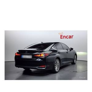 Lexus ES 2024 Luxury Plus, Estándar de Emisiones Euro V, Asientos de Cuero, Volante a la Izquierda, 2.5L, Techo Solar, 58,781 km, con Cámara Trasera - Product Image 2