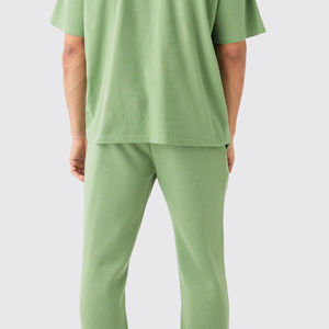 Conjunto Deportivo de Verano para Hombre, Diseño 2025, Camiseta y Pantalón con Patrón Sólido, Disponible en Grandes Cantidades a Precio de Mayoreo - Product Image 6
