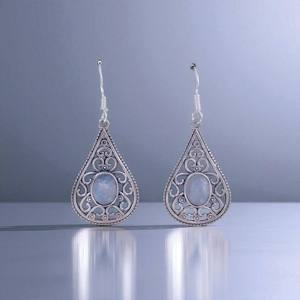 Pendientes de plata de ley 925 con turquesa y piedra lunar, corte ovalado, pendientes de plata atemporales al por mayor, joyería hecha a mano para mujer - Product Image 3