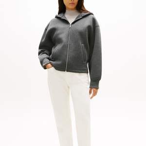 Sudadera con capucha y cremallera para mujer, ajustada, transpirable, de algodón y poliéster, al por mayor, personalizada, fabricante de sudaderas con capucha de poliéster - Product Image 3