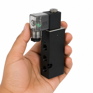 วาล์วโซลินอยด์โลหะ CV25410-15-E แบบ 5/2 ทาง เกลียว G1/2 สำหรับติดตั้งท่อ ใช้ไฟ DC24V สีดำ คอยล์เดี่ยว อะไหล่คอมเพรสเซอร์อุตสาหกรรม รับประกัน 5 ปี - Product Image 3