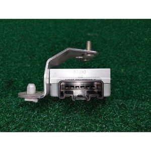 ES a utilisé des ECU et des modules informatiques 8957033030 - Product Image 3