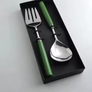 ชุดเสิร์ฟอาหารหรูหรา ช้อนส้อมสลัดโลหะ ชุดอุปกรณ์บนโต๊ะอาหารสแตนเลส - Product Image 4