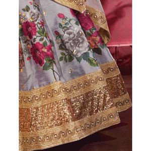 Vêtement de mariage en soie Banglori à imprimé floral gris Lehenga Choli - Product Image 3