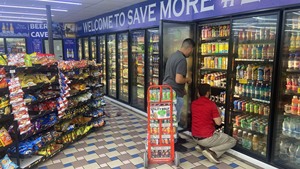 Aloe Vera 1500ml Boisson au jus Vietnam 6 bouteilles carton bouteille PET Mega Size Hydratation Offre spéciale OEM ODM Marque privée - Product Image 2