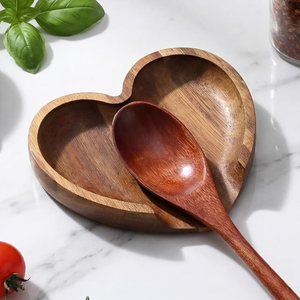 Support de cuillère en bois d'acacia naturel en forme de cœur, fait main, pour ustensiles de cuisine, vente en gros - Product Image 3