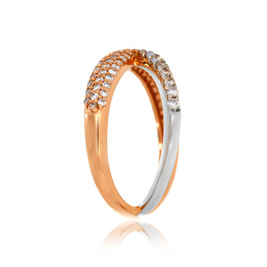 แหวนหมั้นเพชรทรงกลมเจียระไนแบบบริลเลียนท์ 14K 18K โรสโกลด์ ประดับเพชรแล็บโกรว์ ดีไซน์แยกแหวน สำหรับผู้หญิง เครื่องประดับชั้นดี รับผลิตแบบ OEM ODM - Product Image 3