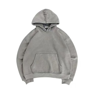 เสื้อฮู้ดผู้ชายทรงปกติ สีเทาล้วน ผ้าฝ้ายเฟรนช์เทอร์รี่ สวมใส่สบาย มีกระเป๋า เหมาะสำหรับฤดูหนาว เป็นมิตรต่อสิ่งแวดล้อม ระบายอากาศได้ดี - Product Image 1