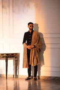 Elegante Chal de Lana Pashmina Bordado, Lujoso, Suave, Cálido, Transpirable, Tradicional, Hecho a Mano, Sólido, para el Invierno - Product Image 3