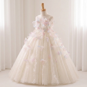 Robe de demoiselle d'honneur Etherelle de luxe en tulle et satin ivoire scintillant, longue jusqu'au sol, faite à la main, avec des papillons 3D, robe de princesse florale pour filles - Product Image 2