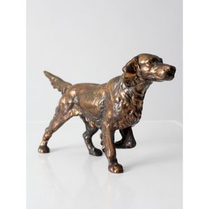 Statue de chien moderne en laiton pour la décoration intérieure, table d'appoint de salon, étagère et accent de bureau - Product Image 1