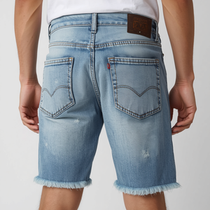Shorts en jean délavé vintage pour homme, détails usés, poches brodées, taille élastique, style décontracté et contemporain - Product Image 4