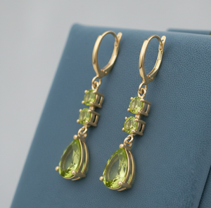 Pendientes Colgantes Clásicos Verdes con Diseño de Pera y Redondo, Plata de Ley 925, Chapados en Oro, Joyería de Regalo a Precio de Mayoreo - Product Image 3