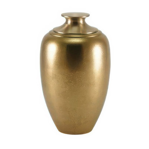 Urna Funeraria Ecológica de Latón Macizo Hecha a Mano, Estilo Europeo, con Diseño Floral Grabado a Mano para Cenizas de Mascotas o Adultos - Product Image 2