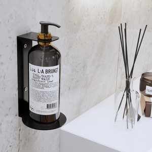 Étagère murale minimaliste rectangulaire en bois d'acacia doré pour distributeur de savon |   Accessoires de salle de bain en gros - Product Image 3