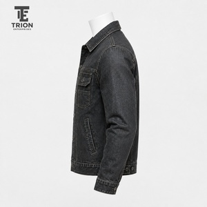 Veste en jean pour femme, tissu en jean de coton durable, col classique, fermeture à boutons, coupe confortable, parfaite pour les tenues décontractées - Product Image 3