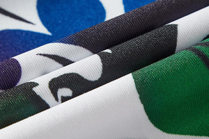 Camisetas Polo Sublimadas con Logotipo Personalizado para Hombre, Tela de Poliéster, Camiseta Polo Estampada por Sublimación para Hombre, Tela con Costuras Duraderas - Product Image 4