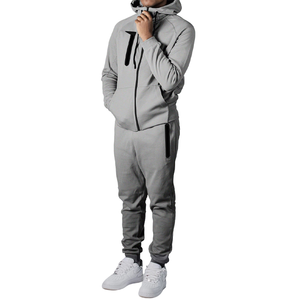 Conjunto Deportivo Unisex con Capucha, Color Sólido, Cierre Completo, Sudadera y Pantalones Casuales, Transpirable, de Poliéster, para Otoño, Talla Adulto - Product Image 4