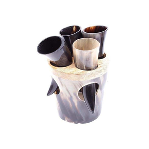 Juego de 4 cuernos para beber de cuerno de búfalo natural pulido y ecológico con soporte, estilo Viking Living History, de blossom craft india - Product Image 2