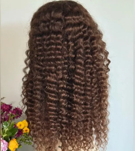 Peluca de Cabello Sintético Rizado Afro Negro al por Mayor con Flequillo, Resistente al Calor, para Cosplay, Fiestas y Uso Diario - Product Image 2