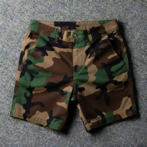 Shorts Bermuda d'été personnalisés pour hommes, couleur unie, respirants, longueur genou, décontractés, mode, vêtements de travail, shorts 3 points - Product Image 1
