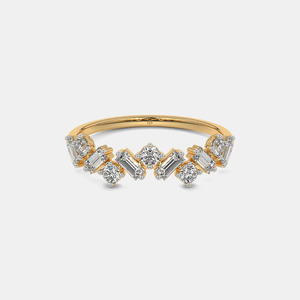 Anillo Apilable Chevron de Oro Amarillo con Diamantes Cultivados en Laboratorio de Corte Redondo y Baguette Alternados - Product Image 1