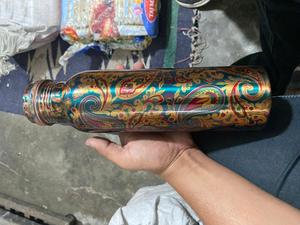 ขวดน้ำทองแดง BURAQ HANDICRAT ขนาด 1 ลิตร ออกแบบมาเพื่อการเดินทาง - Product Image 1