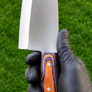 Couteau à Découper la Viande Skinner, Lame Courbe Aiguisée Argentée, Manche Multicolore Marron Orange Noir, Poignée Rivetée, pour Boucherie et Cuisine - Product Image 5