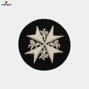 Patch en tissu PU brodé 3D personnalisé de haute qualité pour chapeaux et vêtements, prix de gros, fabriqué au Pakistan - Product Image 3