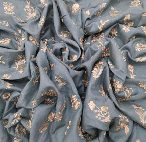 Tissu en Chiffon Brodé Malty Dobby 100% Polyester Respirant Écologique pour Mariage, Couleurs Personnalisées, Fournisseur Textile Export - Product Image 3
