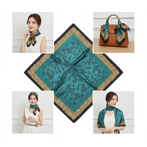 Écharpe musulmane en satin <span class=keywords><strong>vert</strong></span> <span class=keywords><strong>émeraude</strong></span> à motif léopard, design personnalisé avec logo, pour la décoration de sacs féminins et comme <span class=keywords><strong>foulard</strong></span> élégant - Product Image 4