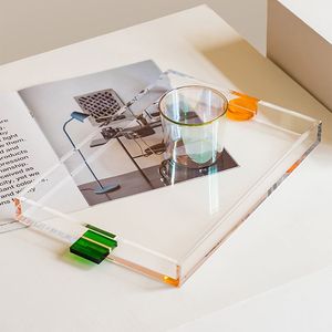 Plateau de service multifonctionnel en acrylique avec surface lisse pour organiser parfaitement les accessoires de salle à manger et les essentiels de cuisine - Product Image 5