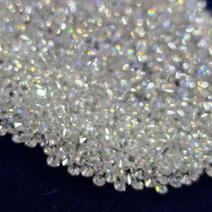 Diamants HPHT créés en laboratoire de qualité supérieure 0,031 ct 0,040 ct, taille brillant excellente, VVS VS, pour fabricants de bijoux R&K GEMS HK18 - Product Image 3