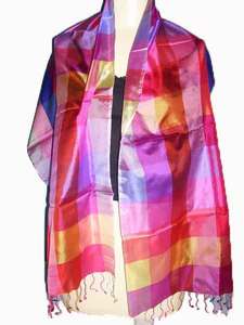 Foulard carré en satin effet soie 50x50 cm, personnalisable avec logo, style décontracté d'été pour femme, motif DANA, 100% soie, vente en gros - Product Image 1
