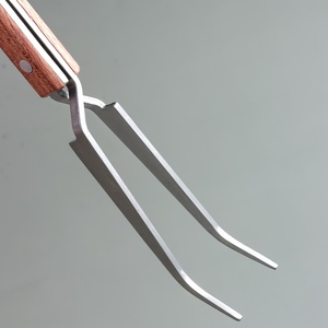 Pinza para Dar Forma a las Uñas de Acero Inoxidable de 16 cm, Reutilizable, Forma Plana con Punta Curva para Manicura, Pedicura y Cuidado de la Belleza - Product Image 2