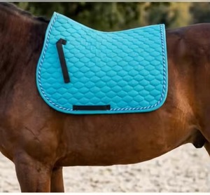 Tapis de selle d'équitation de style occidental en polycoton avec doublure en mousse de gel écologique et option en peau de mouton - Product Image 3