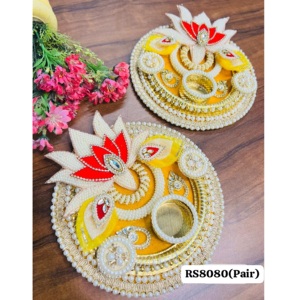 ถาดบูชาดอกบัวทำมือจากเจไพร์ คู่ถาดประดับมุกสำหรับโรลี คุมคุม ของขวัญเทศกาลดิวาลีจากราชสถาน - Product Image 2