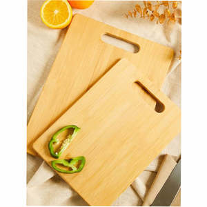 เขียงไม้รูปทรงสี่เหลี่ยมพร้อมชุดเขียงหั่นผักและผลไม้ดีไซน์สวยงาม - Product Image 6