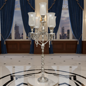 Candelabro con Diseño en Relieve y Campana de Vidrio Transparente, Alto, Decorativo, Hecho a Mano, para Centro de Mesa, Venta Caliente - Product Image 2