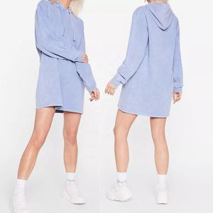 เดรสมีฮู้ดสไตล์ลำลองสำหรับผู้หญิงชุดเดรสผ้าฝ้าย100% มีตำแหน่งโลโก้ด้านหน้า - Product Image 2