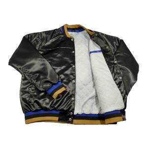 Chaqueta Varsity Negra de Satén para Hombre, Corte Regular, Cuello Alto, Detalles en Azul y Dorado, Cierre con Botones Forrados, Casual, Transpirable, Bordada - Product Image 3