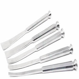 Osteótomo Recto y Curvo de Acero Inoxidable, Instrumentos Quirúrgicos Ortopédicos Manuales Reutilizables, Medzora Surgical MS-10007 con Certificación CE - Product Image 3