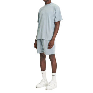 Ensemble d'été confortable en deux pièces, t-shirt respirant et short de sport, conçu pour les séances de gym et les activités de plein air - Product Image 4
