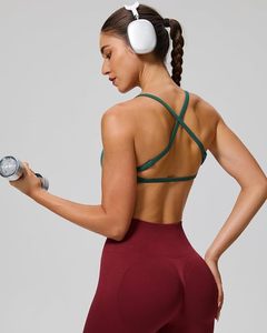 Soutien-gorge de sport vert à dos croisé pour femme, maintien élevé, sans coutures, extensible, respirant, idéal pour le yoga et le fitness - Product Image 4